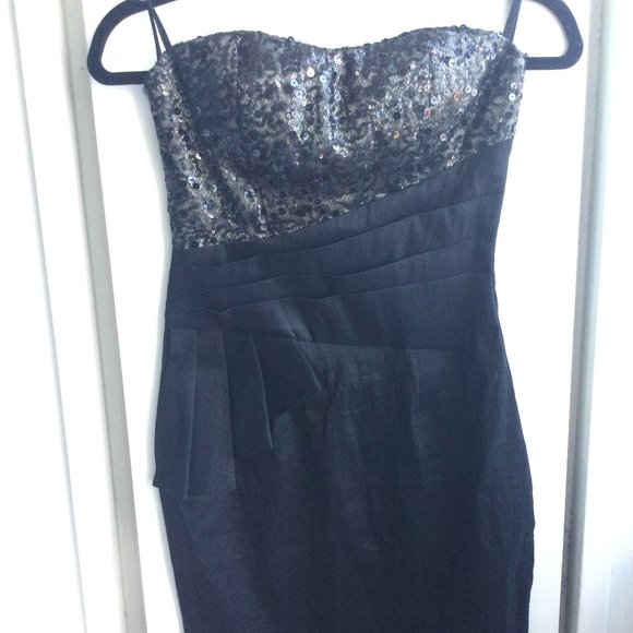Strapless black mini dress with sequin top - Picture 1 of 4